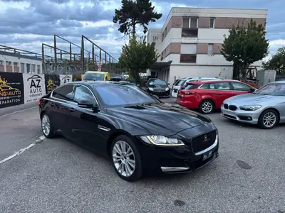 Jaguar XF 20d Portfolio AWD — Berline prestige diesel, expertise du jour et 2 ans de garantie — Miniature 8