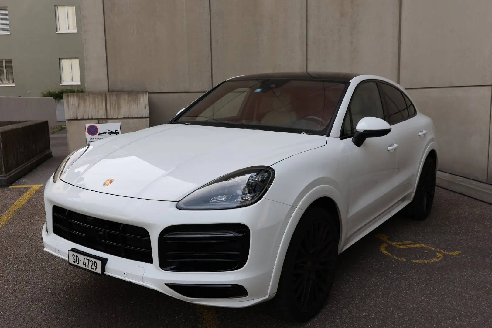 Porsche Cayenne 2022 occasion Grenchen — 1