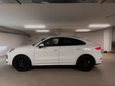 Porsche Cayenne 3.0 V6 Platinum Edition — SUV sportif, entretien certifié, sans sinistre — Miniatur 9