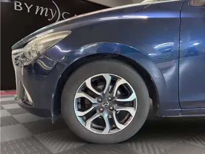 Mazda 2 SKYACTIV-G 90 Ambition — Citadine dynamique, boîte auto, faible kilométrage — Thumbnail 12