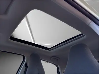 Leapmotor T03 37kWh — Électrique neuf, design moderne et équipements premium — Miniatura 22