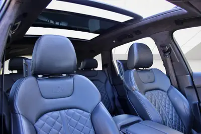 Audi SQ7 4.0 TDI — SUV 7 places performant, bodykit ABT, finition violette exclusive — Miniatura 14