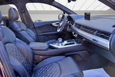 Audi SQ7 4.0 TDI — SUV 7 places performant, bodykit ABT, finition violette exclusive — Miniatura 13