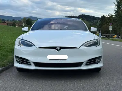Tesla Model S P100D — Berline électrique haute performance, 178 000 km, Supercharging gratuit à vie — fianco