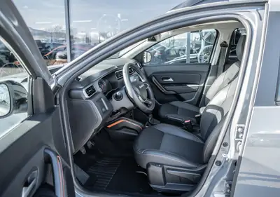 Dacia Duster TCe 150 Extreme 4x4 — SUV robuste, 4 roues motrices, première main — Miniatura 12