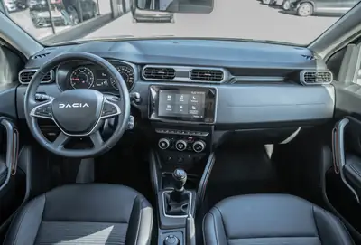 Dacia Duster TCe 150 Extreme 4x4 — SUV robuste, 4 roues motrices, première main — Miniatura 19