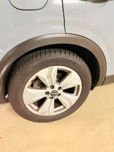 Nissan Qashqai 1.3 DIG-T MHEV Tekna 4x4 — SUV hybride mild, 4 roues motrices — Miniature 7