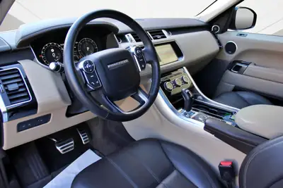 Range Rover Sport 3.0 SDV6 — SUV premium 7 places, moteur puissant et entretien complet — Miniatur 9