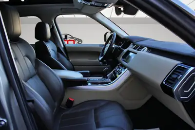 Range Rover Sport 3.0 SDV6 — SUV premium 7 places, moteur puissant et entretien complet — Miniatur 14