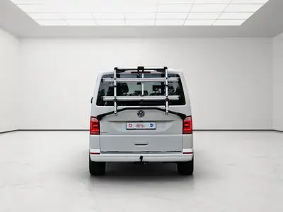 VW T6 Multivan 2.0 Bi-TDI Highline 4Motion — 7 places, 4 roues motrices, finition premium — intérieur