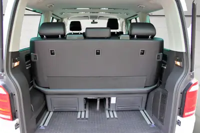 VW T6 Multivan 2.0 Bi-TDI Highline 4Motion — 7 places, 4 roues motrices, finition premium — Miniature 16