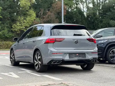 VW Golf 1.5 eTSI mHEV R-Line — Hybride rechargeable performant, 65'000 km seulement — Armaturenbrett