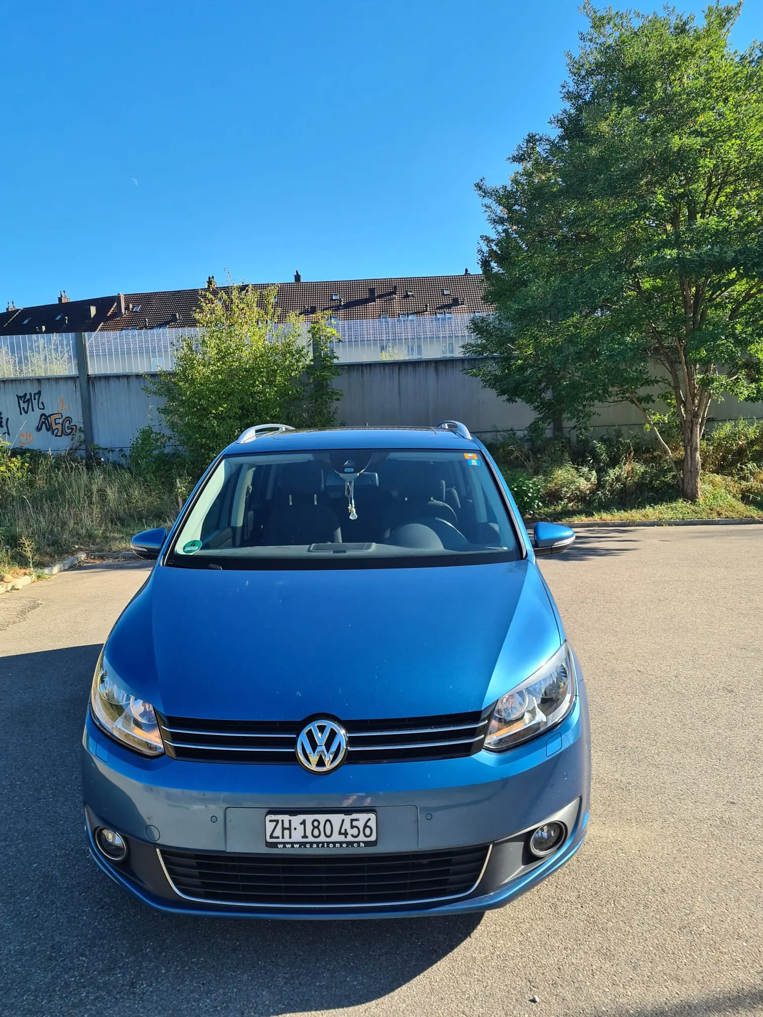 Volkswagen Touran 2014 occasion Winterthur — 1