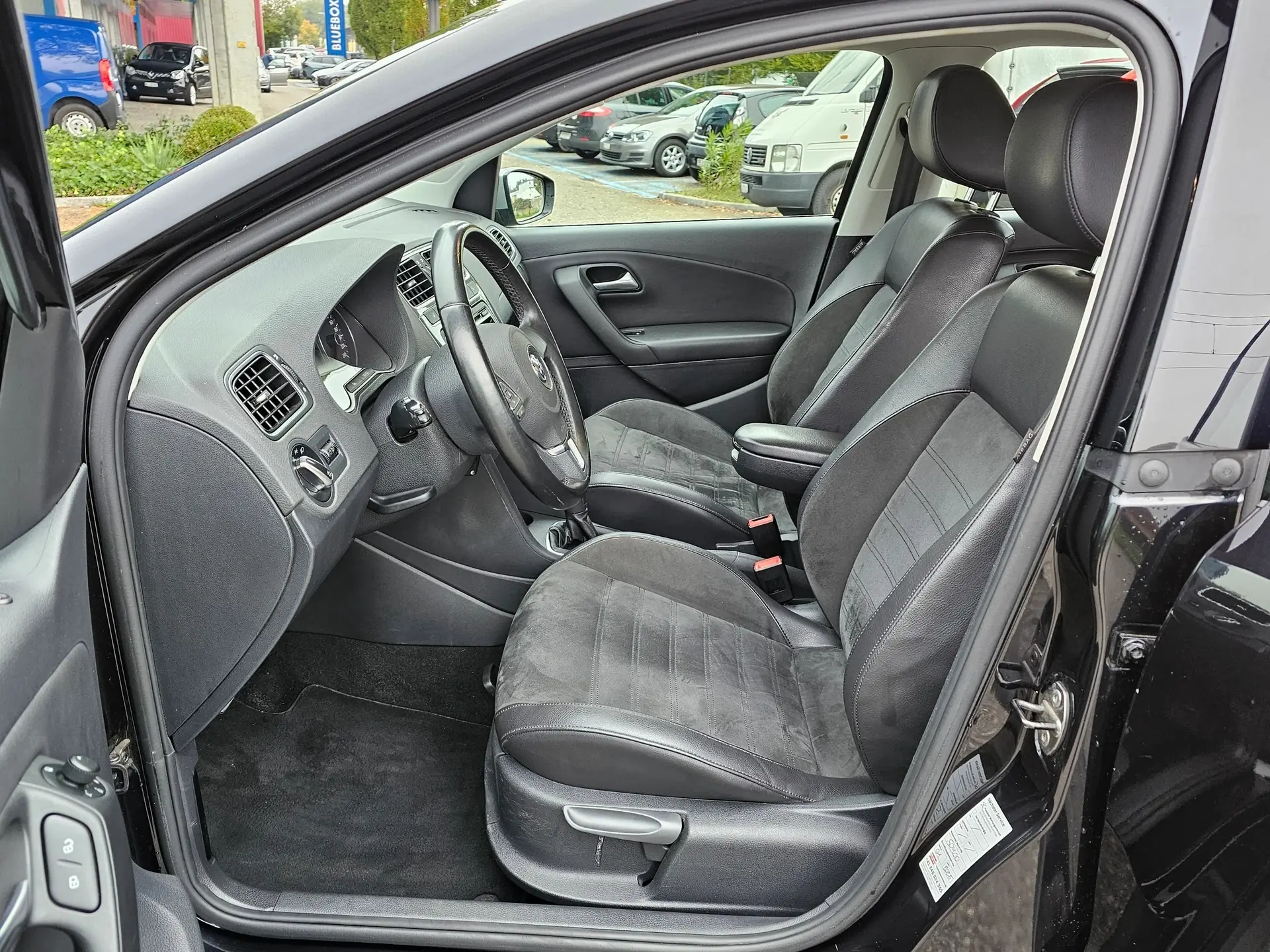 Volkswagen Polo 2011 occasion Bolligen — 2