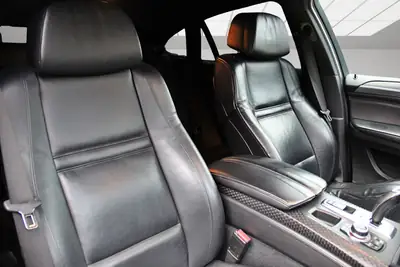 BMW X6 M50d Steptronic — SUV coupé diesel puissant, 381 ch et révision récente — Miniatura 14