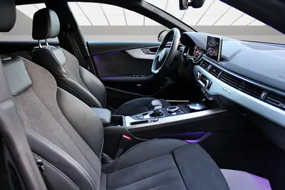 Audi A5 Sportback 2.0 TFSI Sport quattro — Berline sportive allemande, entretien impeccable — Miniatur 14