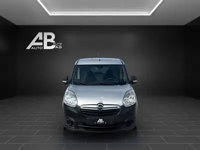 Opel Combo 1.6 CDTI ecoFLEX — Utilitaire diesel économe, 171'000 km — Außenansicht