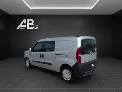 Opel Combo 1.6 CDTI ecoFLEX — Utilitaire diesel économe, 171'000 km — Heckansicht