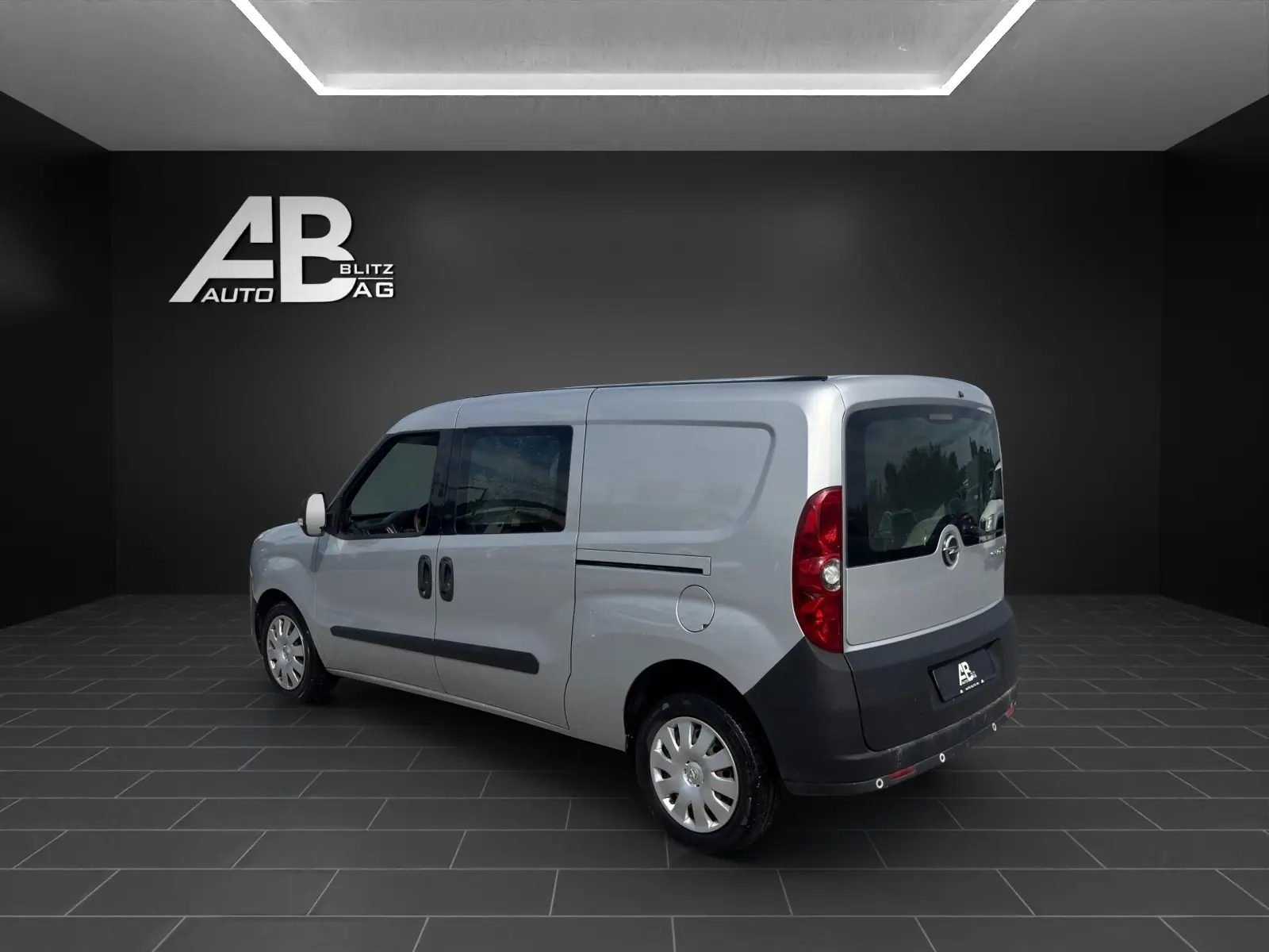 Opel Combo 2016 occasion Hunzenschwil — 3