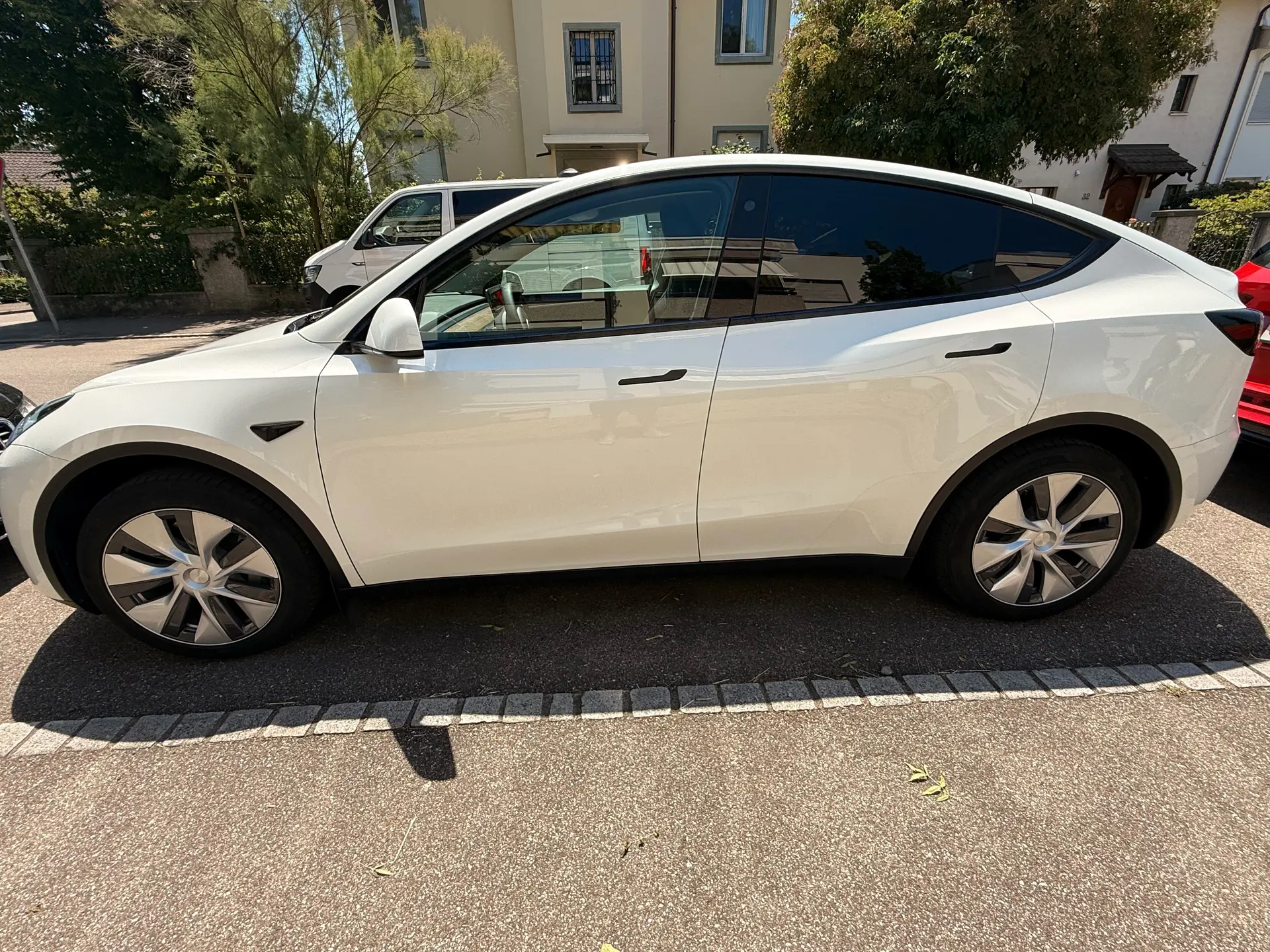 Tesla Model Y 2024 occasion Riehen — 4
