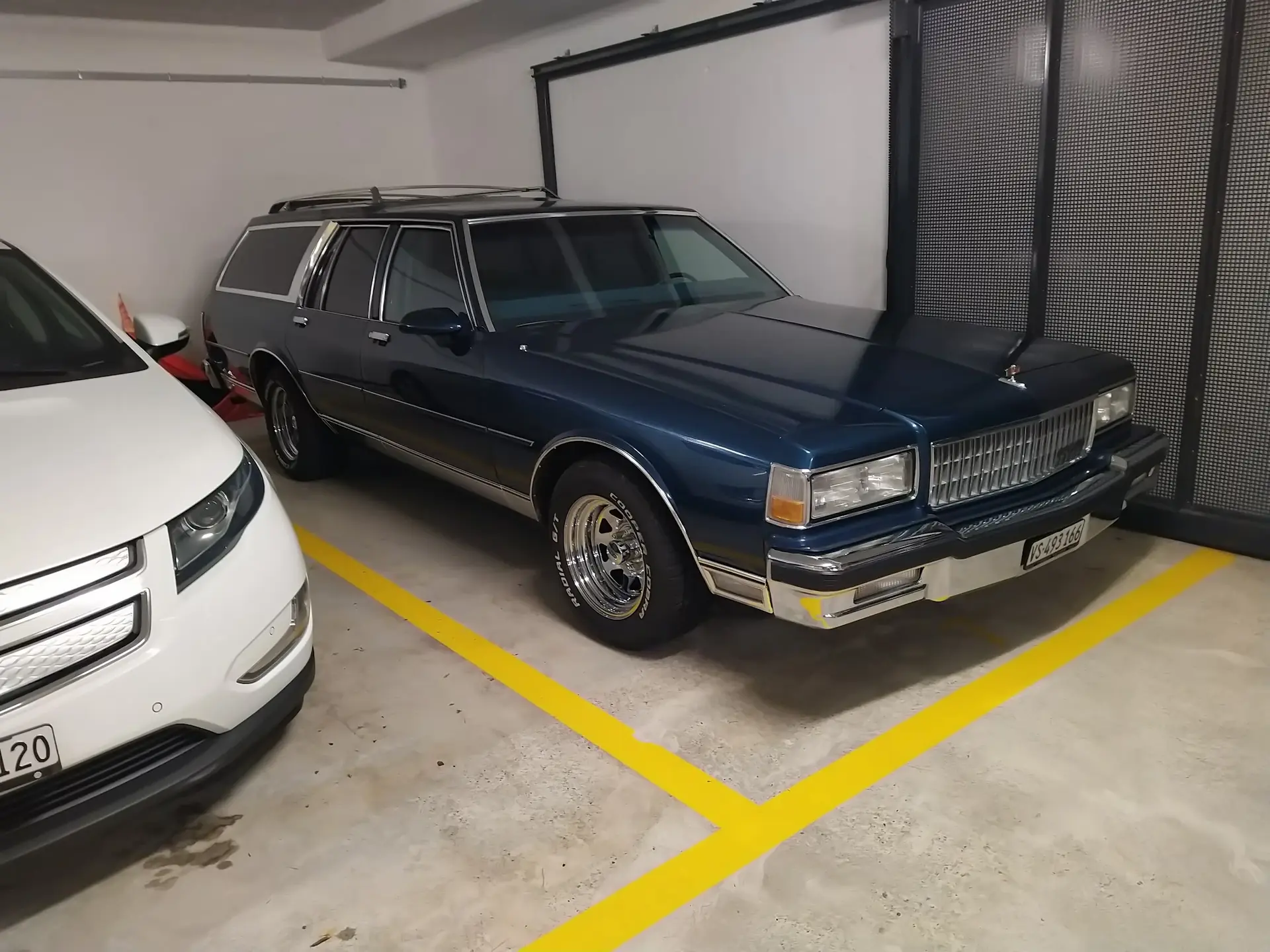 Chevrolet Caprice 1990 occasion Geuensee — 3