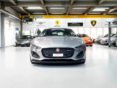 Jaguar F-Type Coupé 5.0 V8 R-Dynamic — Sportive britannique 450 ch, très faible kilométrage — côté