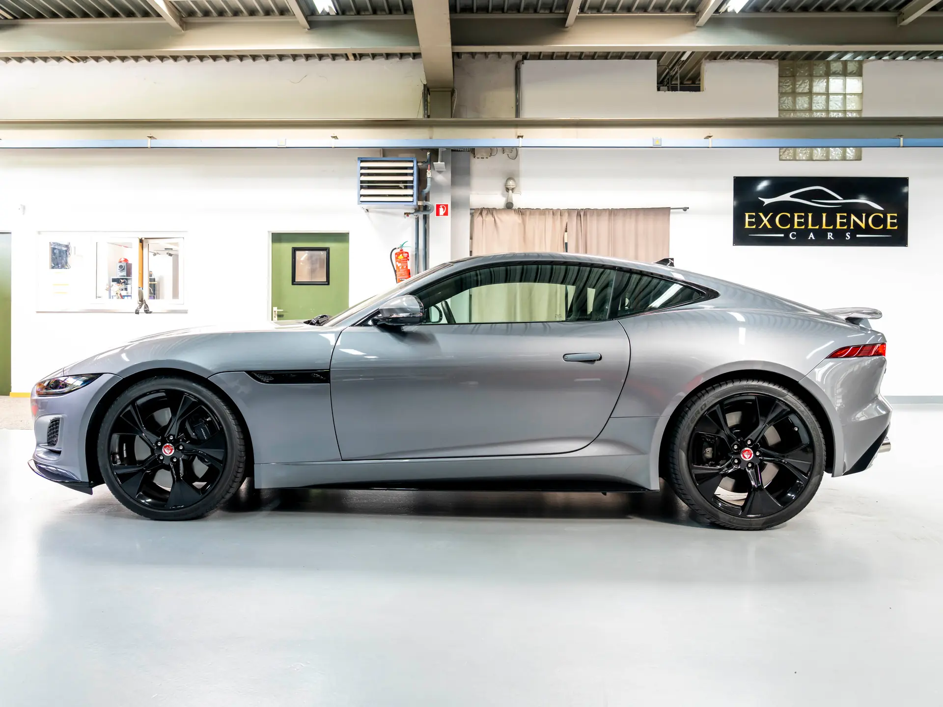 Jaguar F-Type 2022 occasion Remaufens — 4