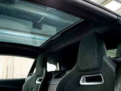 Jaguar F-Type Coupé 5.0 V8 R-Dynamic — Sportive britannique 450 ch, très faible kilométrage — Miniature 18