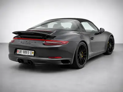 Porsche 911 Targa 4 GTS — Chef-d'œuvre décapotable, 450 ch, 33'500 km seulement — fianco