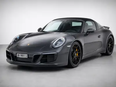 Porsche 911 Targa 4 GTS — Chef-d'œuvre décapotable, 450 ch, 33'500 km seulement — cruscotto