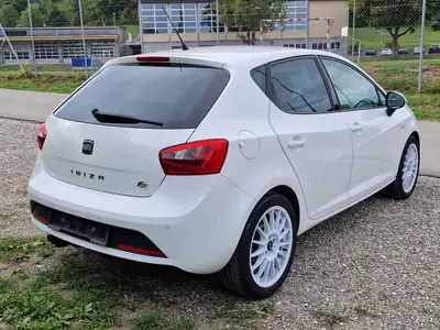 SEAT Ibiza 1.2 TSI — Citadine dynamique, boîte DSG, sans accident — intérieur