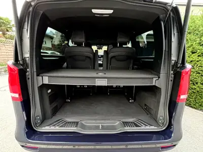 Mercedes-Benz V 300 d Swiss Edition — Monospace premium 4MATIC, 83 700 km, garantie constructeur — Miniatura 8