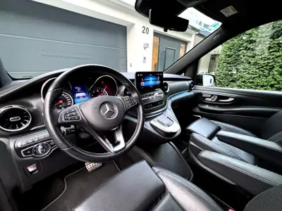 Mercedes-Benz V 300 d Swiss Edition — Monospace premium 4MATIC, 83 700 km, garantie constructeur — Miniatura 10