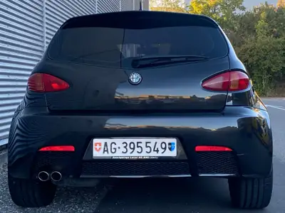 Alfa Romeo 147 3.2 GTA — Sportive légendaire, 250 ch purs et sans compromis — detail