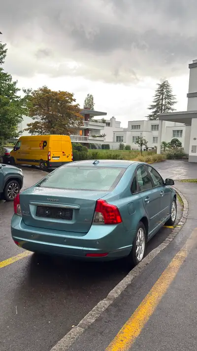 Volvo S40 2007 — Berline élégante, automatique fiable, sans sinistre — vista posteriore