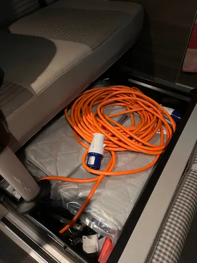 VW T6 2.0 TDI 204 Ocean DSG — Van premium 4x4, 60'000 km, sans sinistre — Armaturenbrett