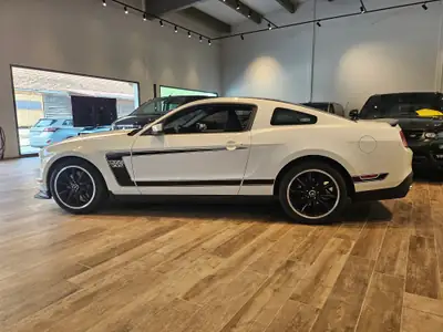 Ford Mustang Boss 302 2012 — Légende américaine V8 450 ch, boîte manuelle, état collection — Miniature 16