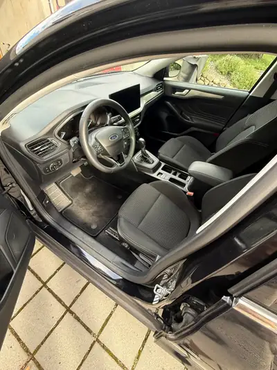 Ford Focus 1.0i EcoBoost Hybrid 125 — Break économe et polyvalent, 72 000 km — dettaglio