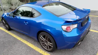 Subaru BRZ 2.0R — Coupé sportif 200 ch, 96'000 km, sans accident — Heckansicht
