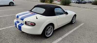 Mazda MX-5 2.0 Sport — Cabriolet mythique, 160 ch pure, sans accident — Seitenansicht