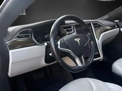 Tesla Model S 85 D 4x4 — 525 ch, transmission intégrale et garantie fraîche — Miniatur 8