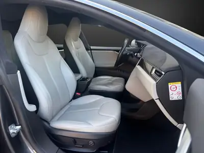 Tesla Model S 85 D 4x4 — 525 ch, transmission intégrale et garantie fraîche — Miniatur 9