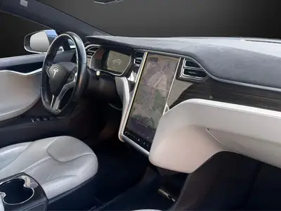 Tesla Model S 85 D 4x4 — 525 ch, transmission intégrale et garantie fraîche — Miniatur 10