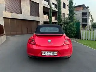 VW Beetle 1.4 TSI Design DSG — Cabriolet rouge emblématique, 56000 km seulement — interni