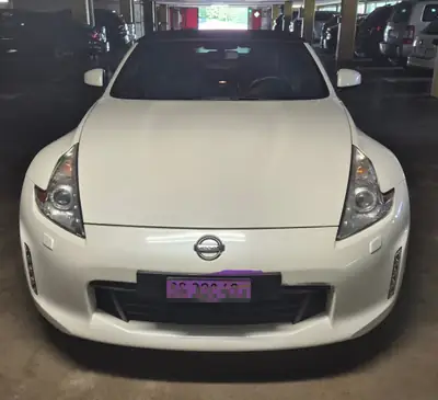 Nissan 370 Z Roadster — Cabriolet sportif légendaire, 89'000 km seulement — vista esterna