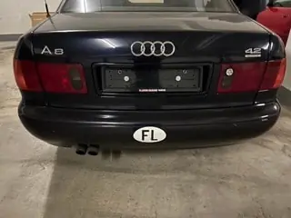 Audi A8 Quattro 1996 — Berline de prestige, transmission intégrale, 210'000 km