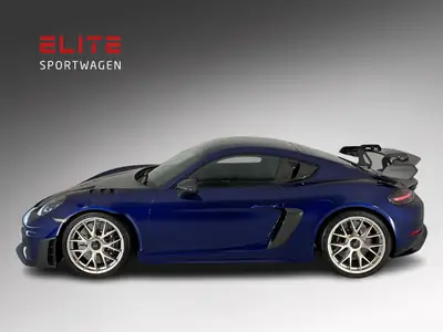 Porsche 718 Cayman GT4 RS PDK — Coupé sportif exceptionnel, pack Weissach, 700 km — Heckansicht