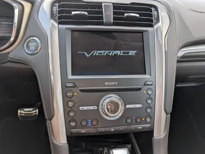 Ford Mondeo 2.0 HEV 187 Vignale — Break hybride économe, entretien complet — Miniature 17
