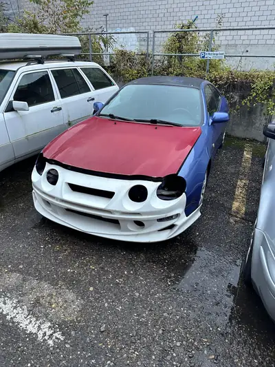 Toyota Celica 2.0 GT — Coupé sportif des années 90, motorisation fiable et équipements tuning — intérieur