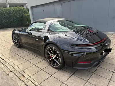 Porsche 911 Targa 4S — Cabriolet élégant, 480 ch et seulement 2200 km — Miniature 7